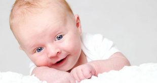 طفلكِ البالغ من العمر 4 أسابيع - النمو والعلامات البارزة والرعاية