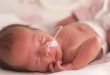 الطفل المولود في الأسبوع 33 من الحمل: الأسباب والمخاطر وكيفية العناية به