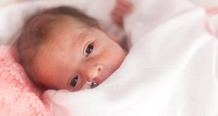 الطفل المولود في الأسبوع 32 من الحمل: الأسباب والنمو وكيفية العناية به