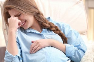 فهم التغيرات العاطفية والنفسية أثناء الحمل