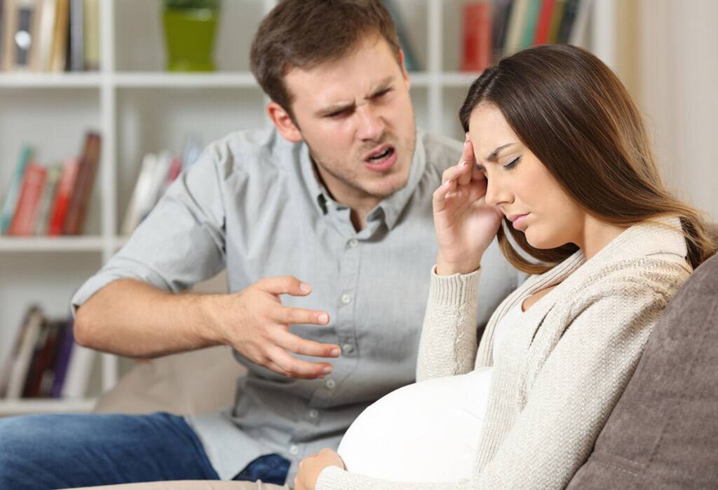 أسباب وعوامل الخطر للاكتئاب أثناء الحمل