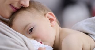 الرضاعة الطبيعية لحديثي الولادة حسب العمر