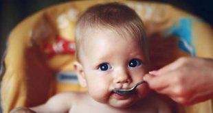 الأطعمة الأولى للطفل - ما هي الأطعمة التي يجب أن تقدميها له؟