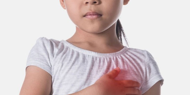 آلام الصدر عند الأطفال
