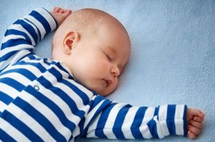 وضعية نوم الطفل - ما هو الآمن؟