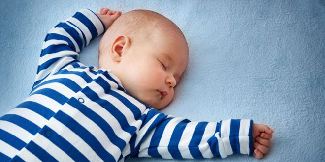 وضعية نوم الطفل - ما هو الآمن؟