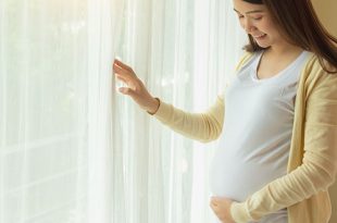 أفضل وضعيات الوقوف والجلوس أثناء الحمل