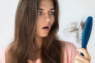 تساقط الشعر أثناء الحمل – الأسباب وكيفية الوقاية