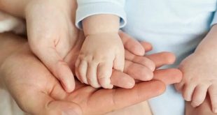 خلق علاقة ترابط عاطفية بين الوالدين والطفل الرضيع - طرق للتواصل مع طفلك الرضيع